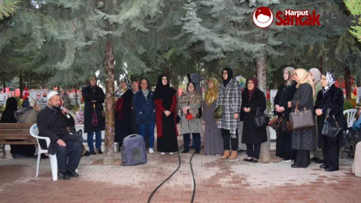 Kadın Meclisi'nden Şehit Öğretmenleri Unutmadı