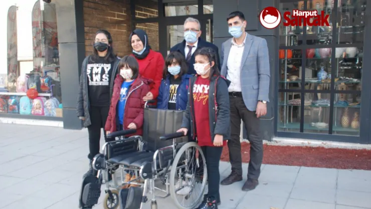 Kendisi Küçük Ama Yüreği Çok Büyük