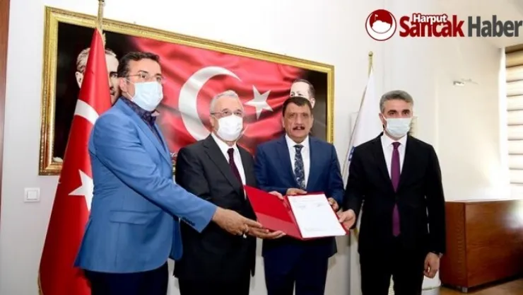 Kent Meydanı İçin Protokol İmza Töreni Düzenlendi