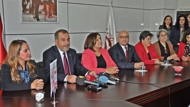 KILIÇDAROĞLU VE GÜLLÜDEN ELAZIĞ'A DESTEK SÖZÜ