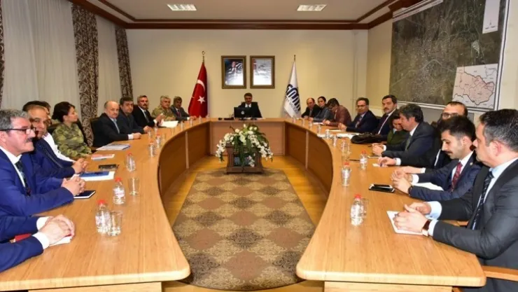 Koronavirüs`ten Korunmak İçin Önleyici Tedbirler Toplantısı Yapıldı