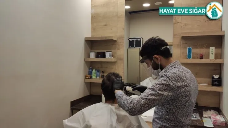 Kuaförler de tek kullanımlık ürünlere geçti: Randevusu olanlar dikkat!