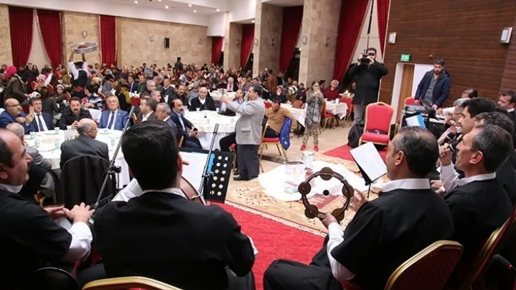 Kürsübaşı Programına Davet