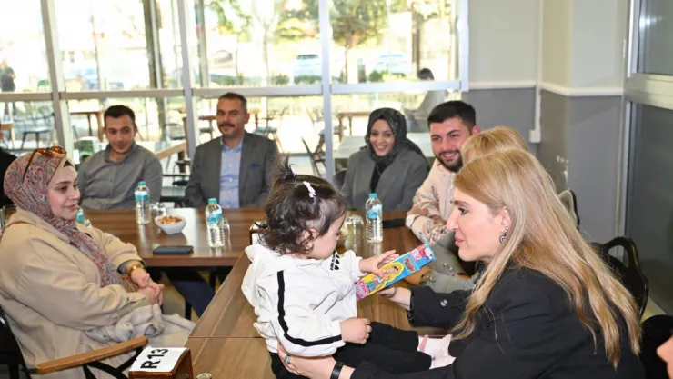 Milletvekili Ölmeztoprak: 'Malatya'mızın Hikâyesi Emekle, İnançla Yazılıyor'