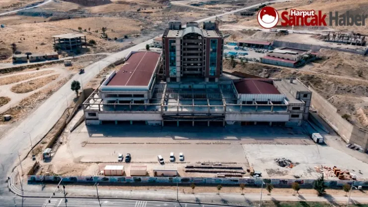 Mühendislik Fakültesi Öğrencilerinden eski Yimpaş Binasına Teknik Gezi