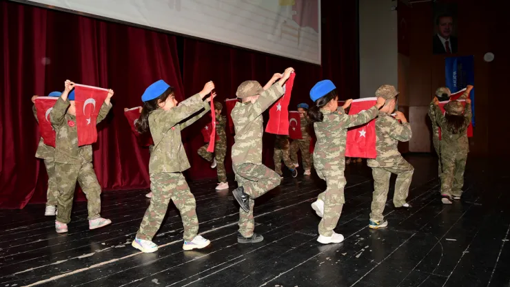 Nezaket Okulları Tarafından Yılsonu Etkinliği Düzenlendi
