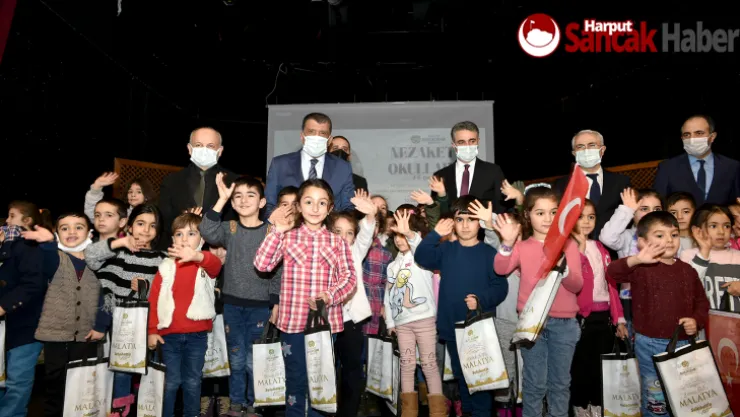 Nezaket Okullarında 'İlk Karnem Kumpanyası'