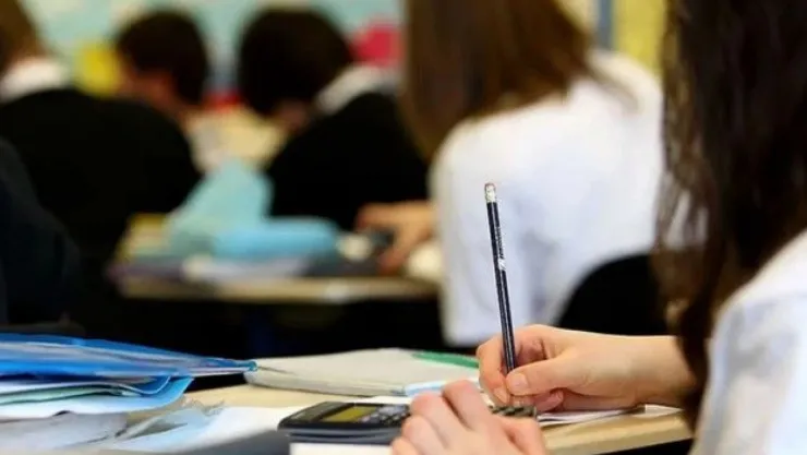 Okullar 9 Gün Tatil