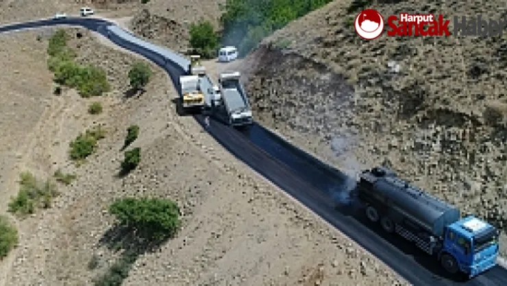 Palu İlçesi Örgülü Köyünde 1. Kat Asfalt Kaplama Çalışması Tamamlandı