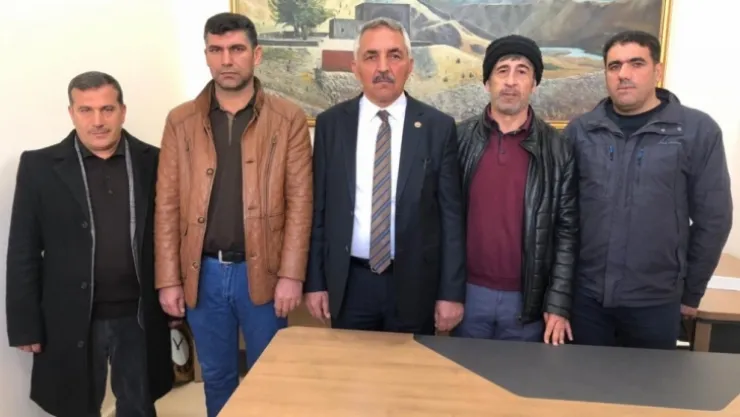Palu Mhp'de İstifalar