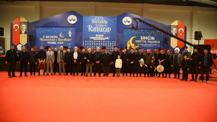 Ramazan Etkinlikleri'nde Dar'ül Hazen Tasavvuf Topluluğu Sahne Aldı