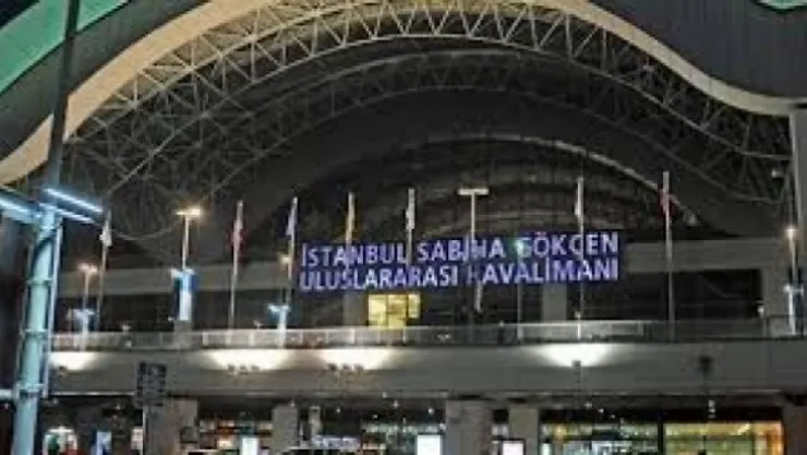Sabiha Gökçen'de uçuşlar geçici süreyle durduruldu
