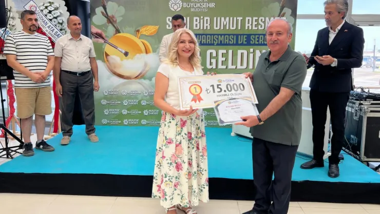 'Sarı Bir Umut Resmet' Ödülleri Verildi