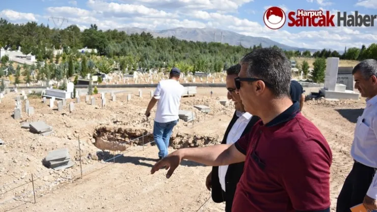 Şehir Mezarlığı'nda incelemelerde bulundular