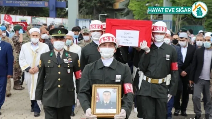 Şehit Asker Son Yolculuğuna Uğurlandı.