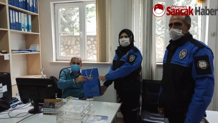 Toplum Destekli Polisten Büyükşehir Personeline Anlamlı Ziyaret