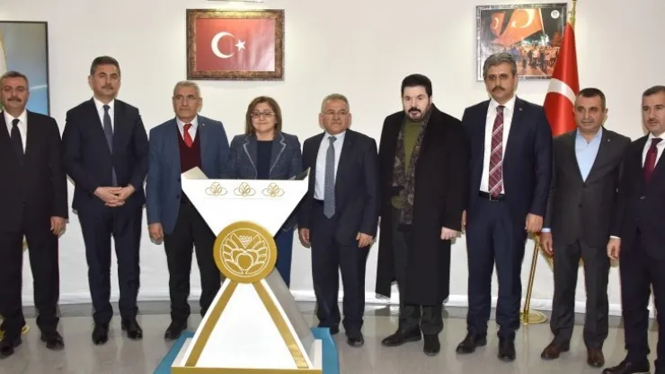 Türkiye Belediyeler Birliği Yönetimi Geçmiş Olsun Ziyaretinde Bulundu