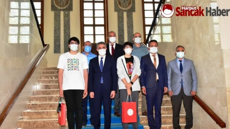 Vali Baruş, Başarılı Öğrenci Balaban'ı Makamında Kabul Etti
