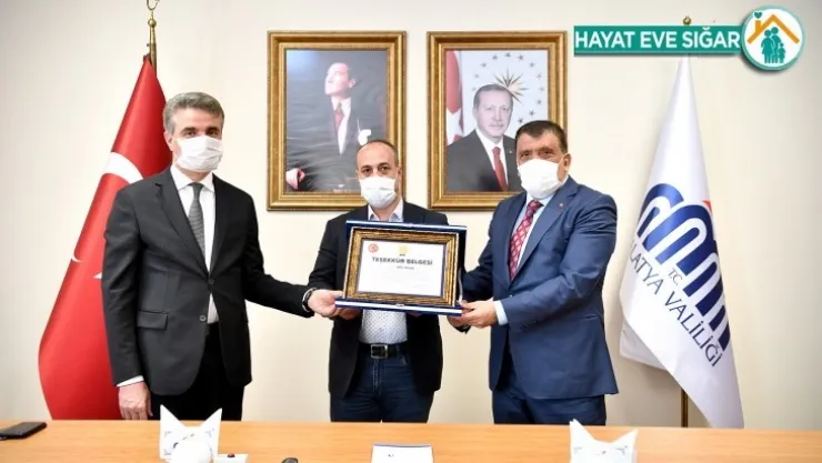 Vali Baruş Ve Başkan Gürkan'dan Maske Üreten Firmalara Teşekkür