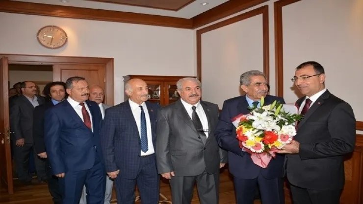 Vali Toprak, En Temel Öğe Muhtarlarımızdır
