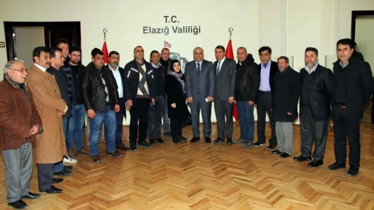 Vali Zorluoğlu Esnaflarla Bir Araya Gelerek Sorunlarını Dinledi