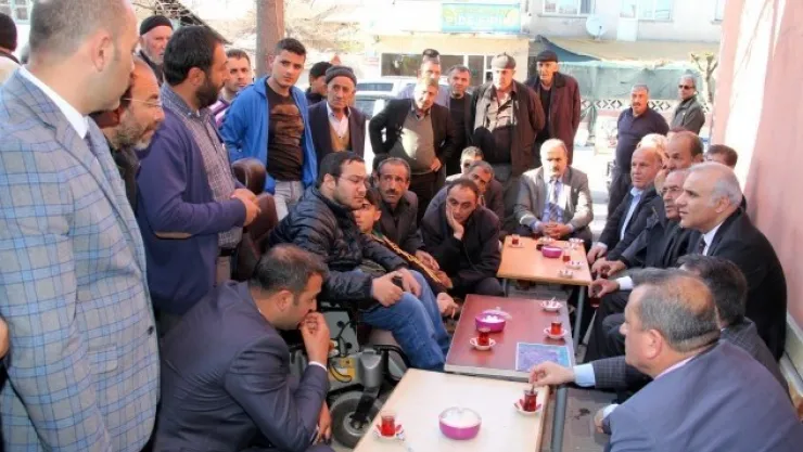 Valisi Zorluoğlu Sürsürü Mahallesini Ziyaret Etti