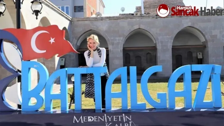 Wilma Elles, Battalgazi'ye Hayran Kaldı