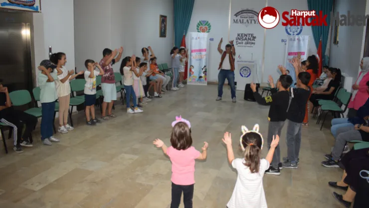 'Yalnız Değilsin Biz Bir Aileyiz' Projesi Devam Ediyor