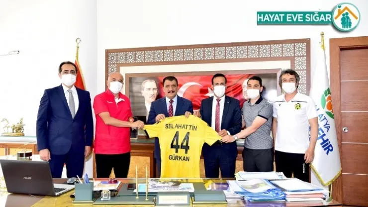 Yeni Malatyaspor'dan Başkan Gürkan'a Ziyaret