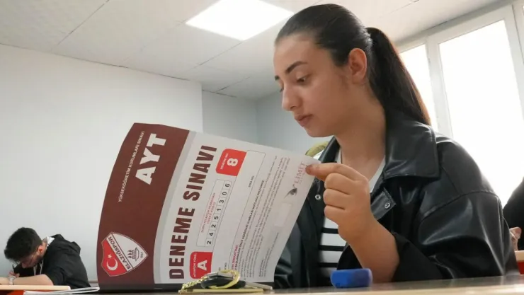 YKS'YE HAZIRLIK İÇİN ÜCRETSİZ DENEME SINAVI GERÇEKLEŞTİRİLECEK