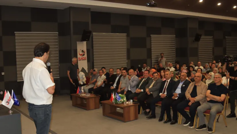 Aile Yılı Söyleşisi Düzenlendi