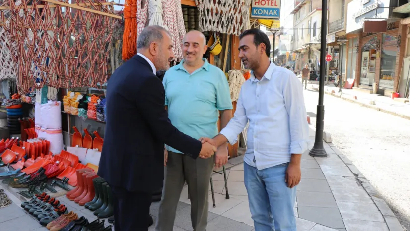 Başkan Alan, Çarşı Esnafını Ziyaret Etti
