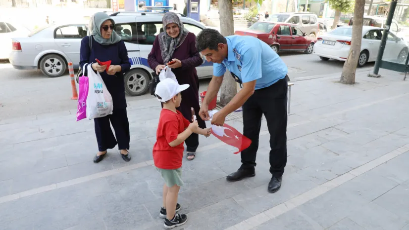 Battalgazi Belediyesi'nden Bayrak Seferberliği
