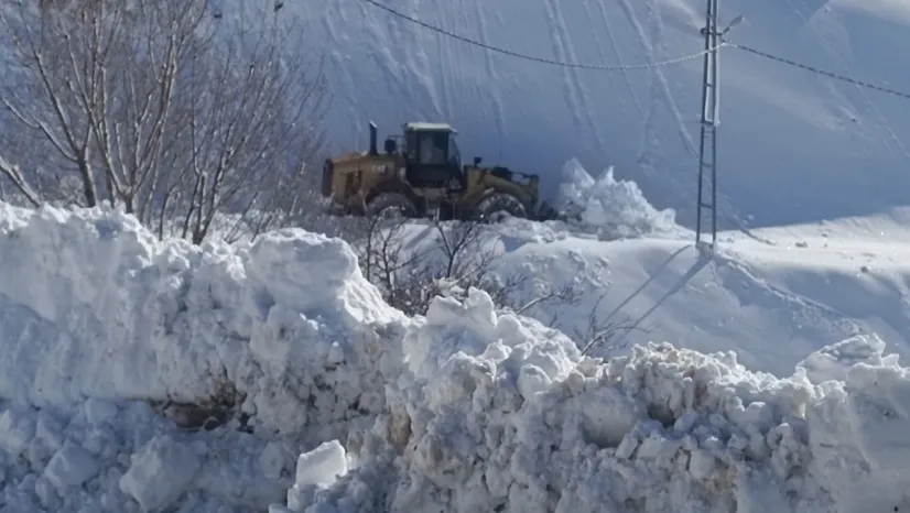Battalgazi'de Karla Mücadele Çalışmaları Devam Ediyor