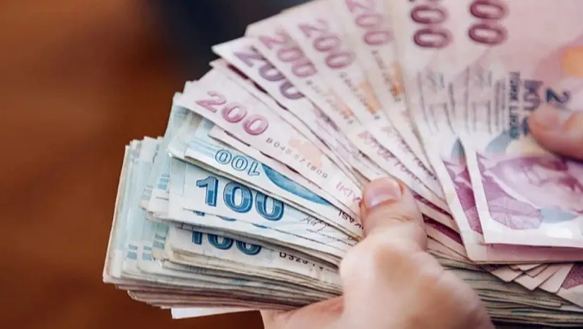 Bayram İkramiyeleri Ödenmeye Başlıyor