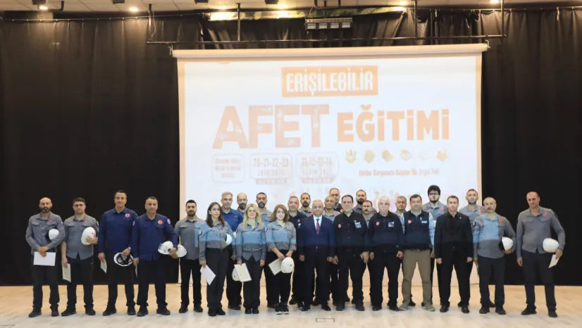 EĞİTİMLERİ BAŞARI İLE TAMAMLAYAN ELBAK'A BELGELERİ TAKDİM EDİLDİ