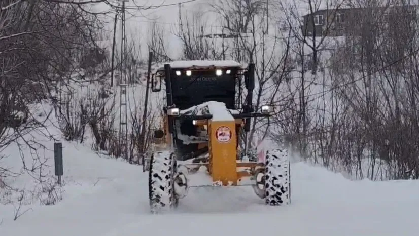 Elazığ'da Karla Mücadele: 365 Köy Yolu Kapalı