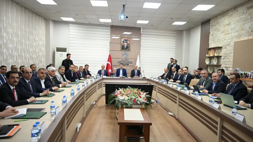 Doğanşehir Belediye Başkan Bayram, Bakan Kurum'a Doğanşehir'in sorunlarını Anlattı