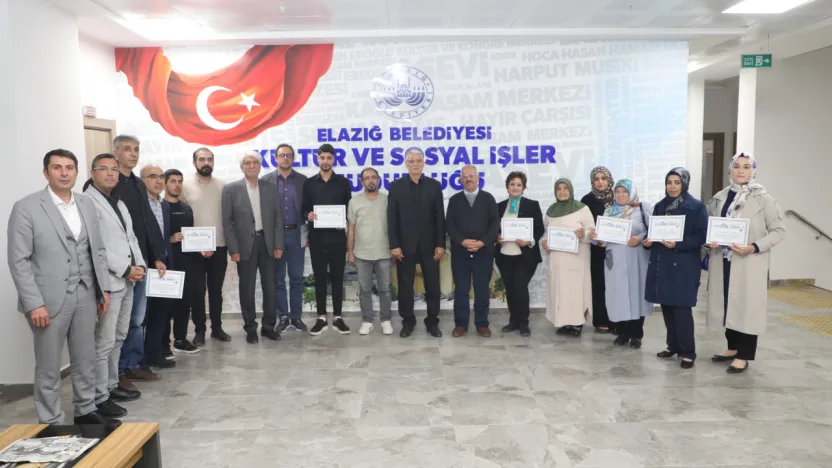 ELAZIĞ BELEDİYESİ YAZARLIK ATÖLYESİ'NDE SERTİFİKA TÖRENİ