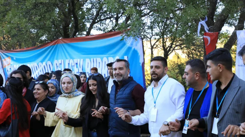 ELAZIĞ'DA GENÇLİK FESTİVALİ COŞKUSU