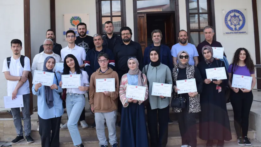 Malatya Kent Konseyi'nde Dijital Fotoğrafçılık Kursu Sertifika Programı Düzenlendi