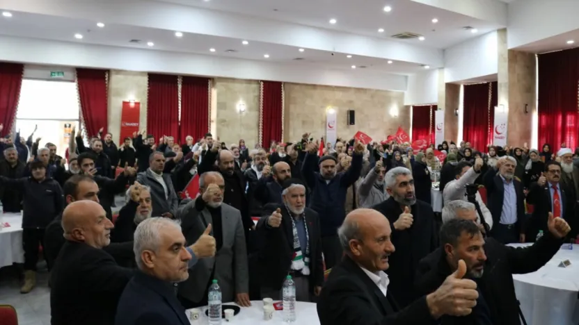 Saadet Partisinden Miting Havasında Dev Divan Toplantısı