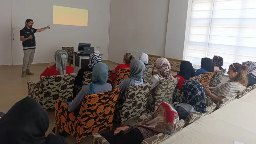 Vefa Konağı'ndaki Kadınlara Madde Bağımlılığı Anlatıldı
