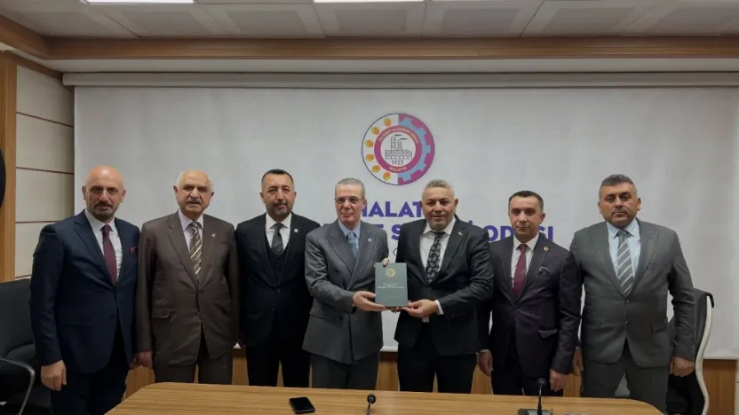 Yeniden Refah Partisi Genel Başkan Yardımcısı Osmanağaoğlu, Malatya'da Bazı Temaslarda Bulundu