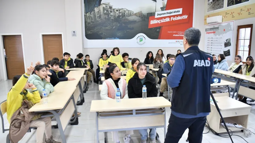Yeşilyurt'ta Öğrencilere Depreme Karşı Hayat Kurtaran Eğitim!