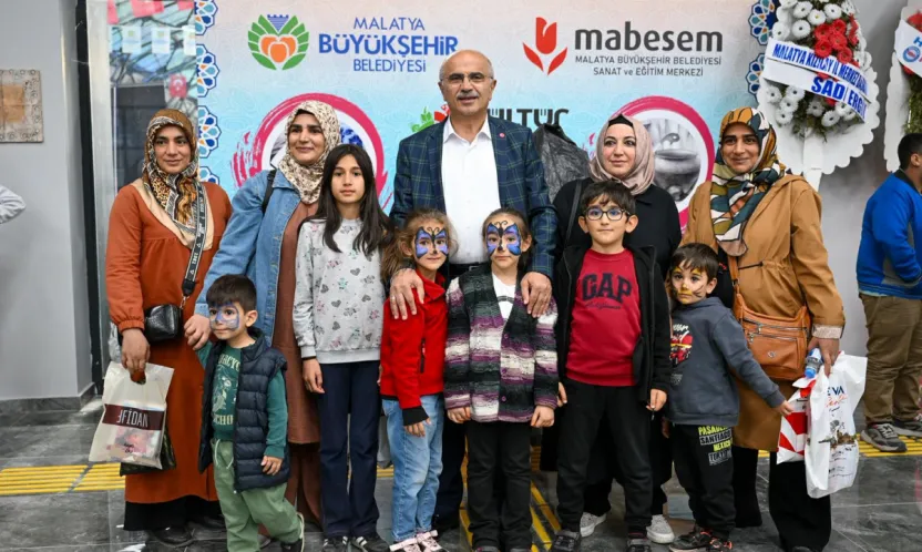 11. Anadolu Kitap ve Kültür Fuarı Yaklaşık 250 Bin Ziyaretçiyi Ağırladı