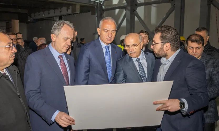 Bakan Ersoy'dan Başkan Er'e Ziyaret