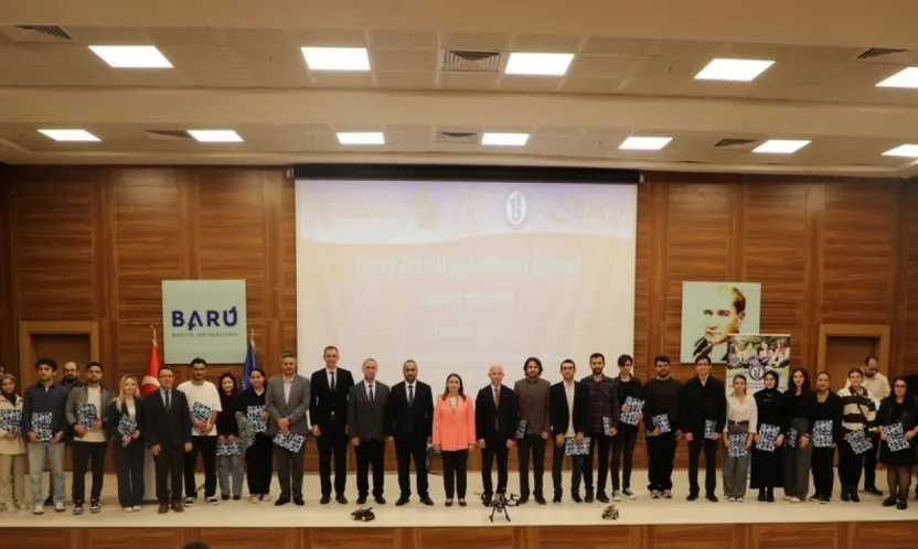 BARÜ Yapay Zekâ Eğitimleriyle Dijital Dönüşüme Katkı Sunuyor