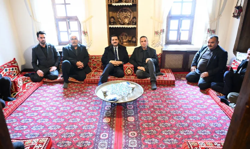 Başkan Taşkın, Eski Malatya Muhtarlarıyla Buluştu