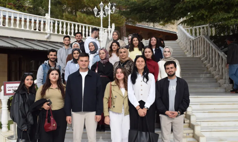 Malatya Kent Konseyi Gençlik Meclisinden Darende Gezisi